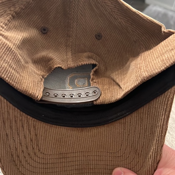 Mens boredom kills brown corduroy hat - Picture 3 of 3